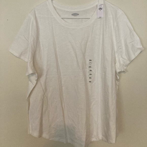 Old Navy Tops - Women’s Old Navy White Tee
